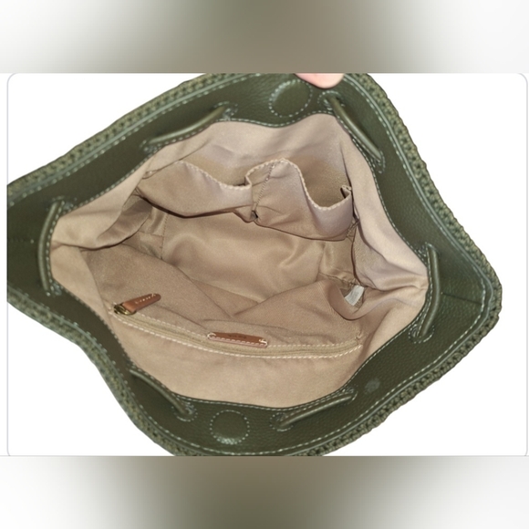 NWOT the sak Ivy Drawstring Bucket olive green crossbody - Picture 12 of 12